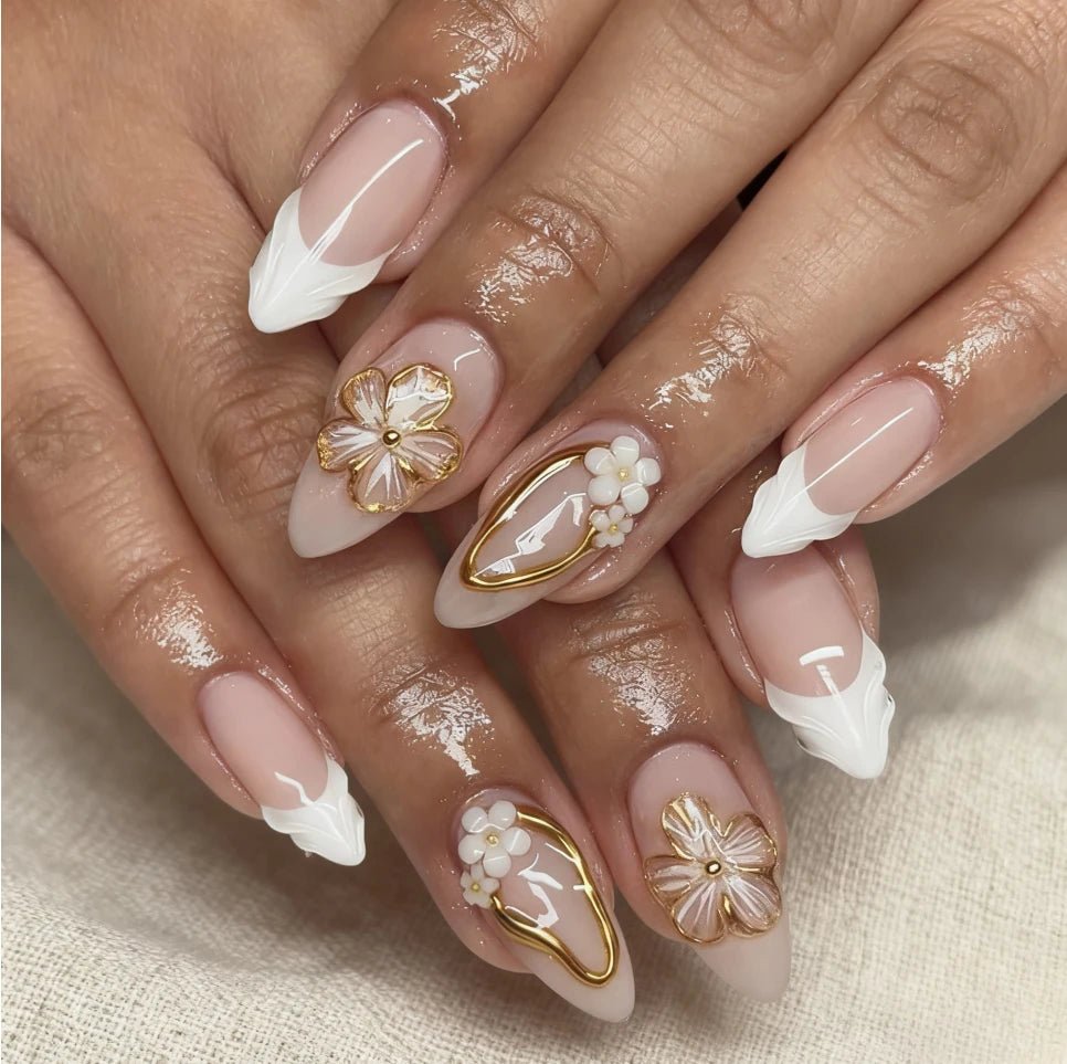 24pcs Exquisite 3D Floral Press on Nails Gold Lined Design Nail Sculpture Flower Nails Full Cover Manicure Almond Nail for Girls - Shiny Leaf