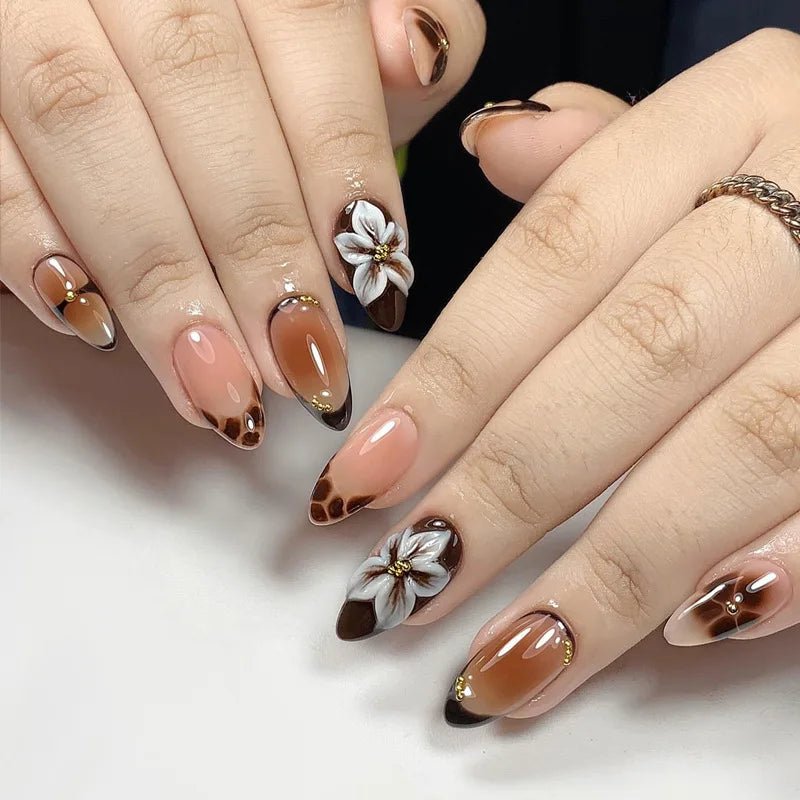 24pcs Exquisite 3D Floral Press on Nails Gold Lined Design Nail Sculpture Flower Nails Full Cover Manicure Almond Nail for Girls - Shiny Leaf